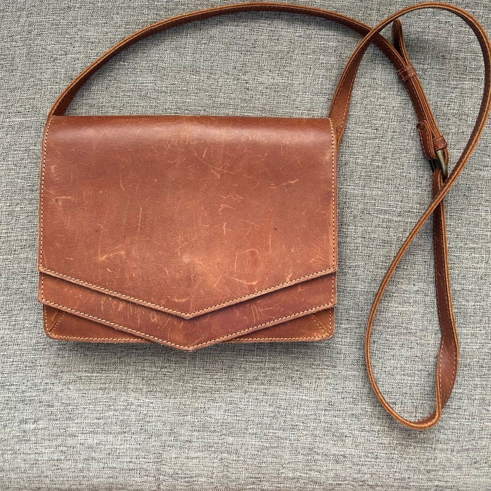 Elevate People Crossbody Bag